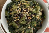 Sautéed Italian Escarole with Garlic and Lemon