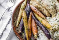 Honey-Roasted Carrots with Garlic and Herbs — Simple Side Dish