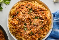 Savory Red Clam Sauce Recipe for Pasta and Seafood Dishes