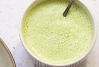 Creamy Yogurt and Mint Sauce Recipe for Grilled Meats