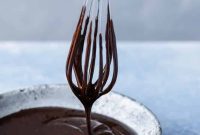 Fudgy Chocolate Ganache Filling and Drizzle for Cakes