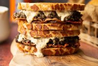 Haggis Sandwich with Whiskey Cream Sauce — Scottish Pub Recipe