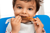 Prevent Toddler Grazing: Strategies to Encourage Regular Meals