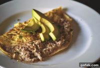 Chesapeake Crab-Stuffed Omelet Recipe for Brunch or Dinner