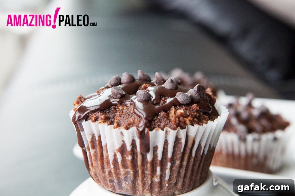 29 Paleo Breakfast Treats You Can Actually Eat for Breakfast 14 29 Paleo Treat Recipes- Paleo Triple Chocolate Muffins