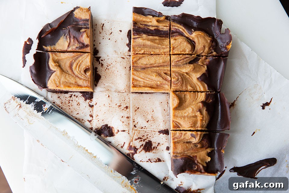 29 Paleo Breakfast Treats You Can Actually Eat for Breakfast 29 29 Paleo Treat Recipes- Pumpkin Chocolate Swirl Bars