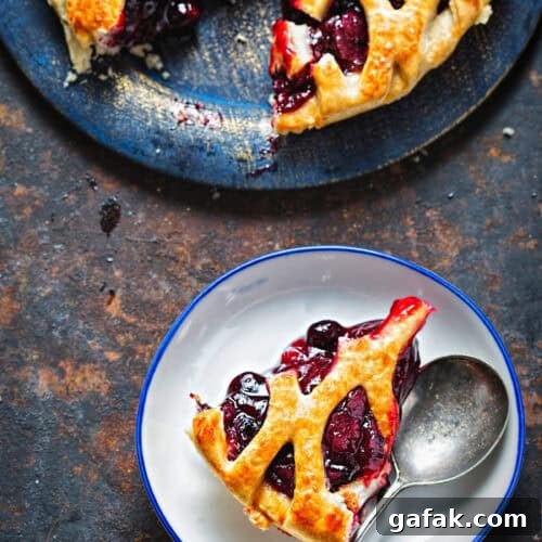 blackberry pie cobbler.