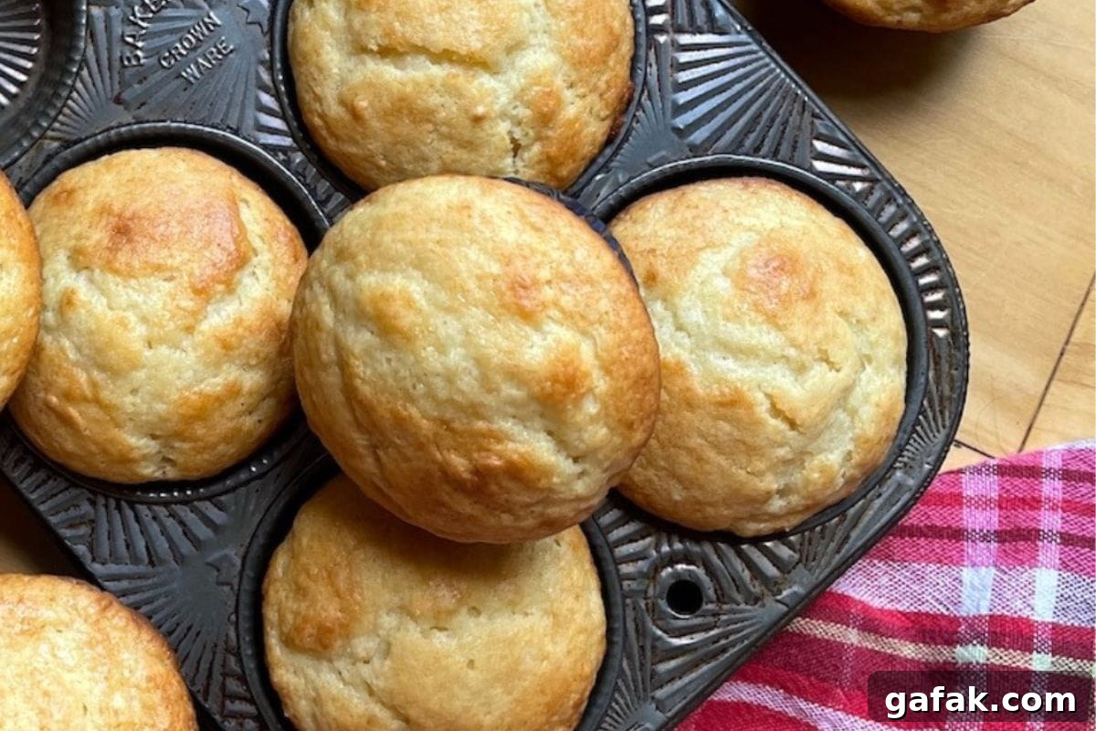 12 Back-to-School Muffin Recipes for Faster Weekday Mornings 3 Buttermilk Muffins