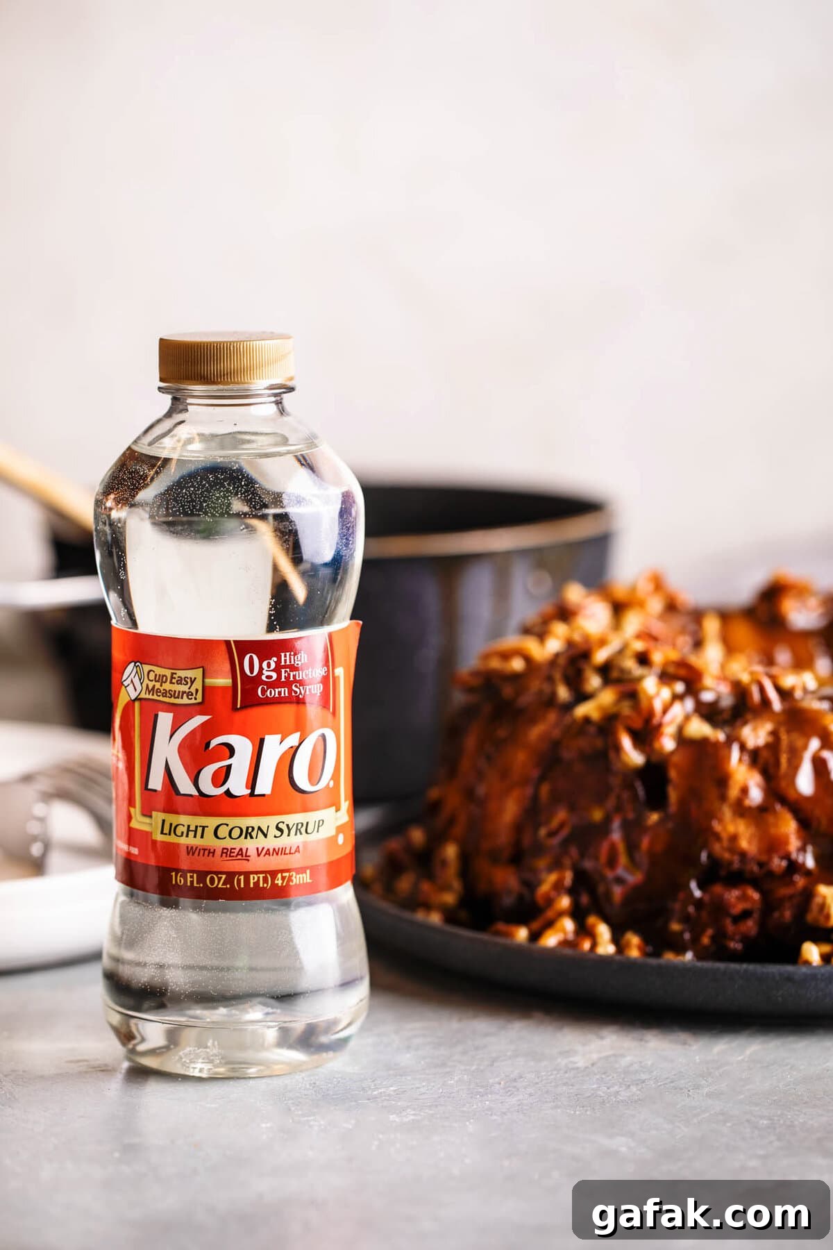 bottle of light karo syrup 