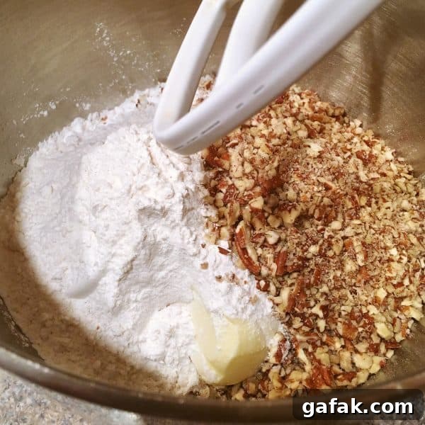 Creamy Layered Pumpkin Dessert with Gingersnap Crust 4 pumpkin-lush-crust-2