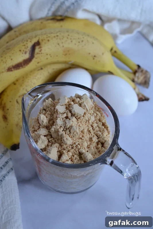 Bananas, eggs and peanut butter powder