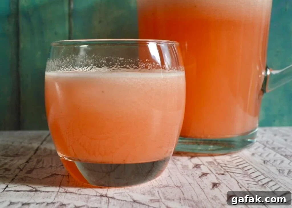 15 Refreshing Gluten and Dairy-Free Summer Drinks 4 strawberry lemonade