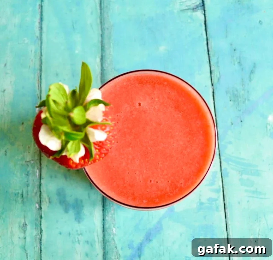 15 Refreshing Gluten and Dairy-Free Summer Drinks 6 watermelon strawberry smoothie