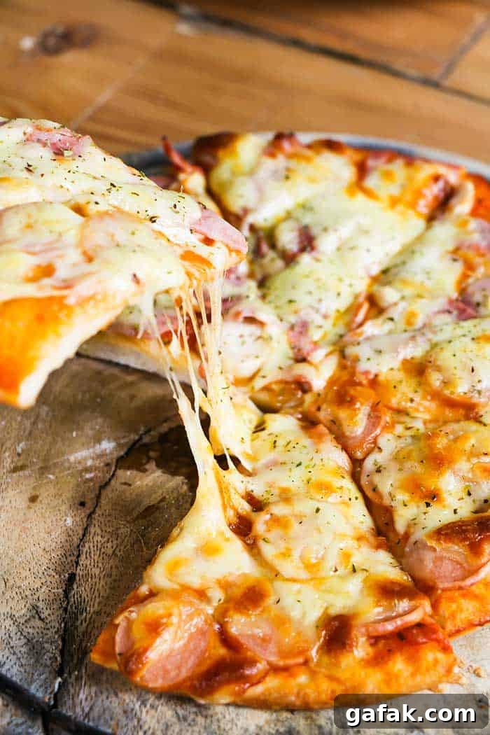 ham mushroom and sauces cheese pizza