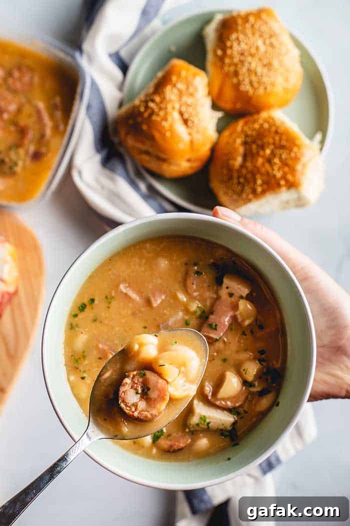 kidney Beans soup with smoked sausage ham