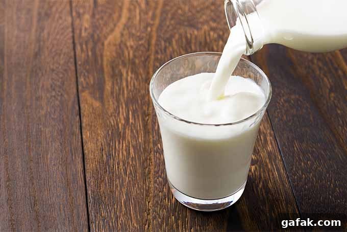 Experts say to drink milk to encourage healthy eyesight