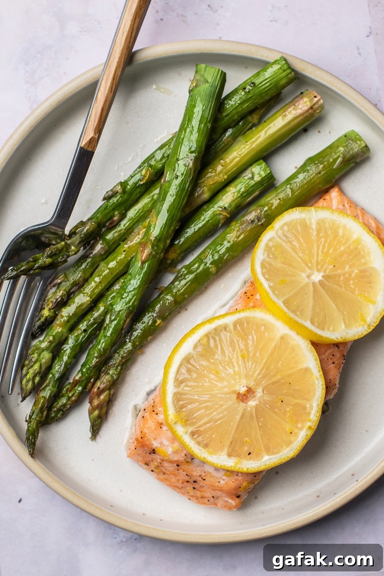 Lemon Salmon with Roasted Asparagus