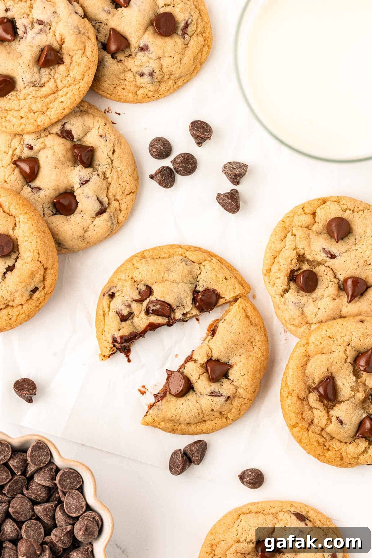 Vegan Chocolate Chip Cookie Recipe: Crispy Outside, Chewy Inside 20 vegan chocolate chip cookies