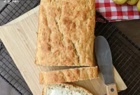 Low-Calorie Banana Bread Recipe with Half the Calories