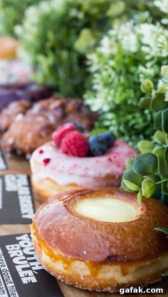 Top Donut Shops in Los Angeles: Where Locals Go for Donuts 3 The Best Donuts in LA - Donut Friend