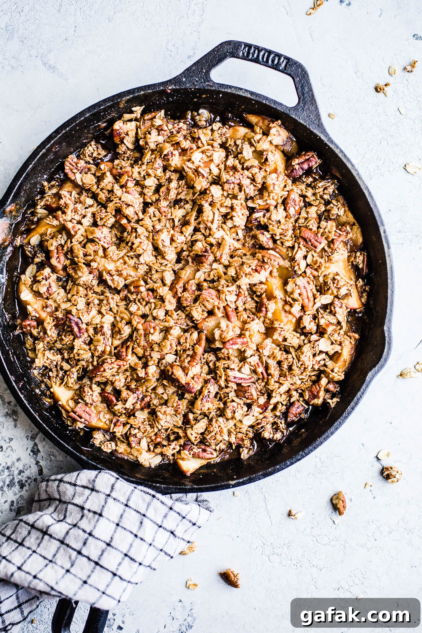 Caramel Apple Crisp
