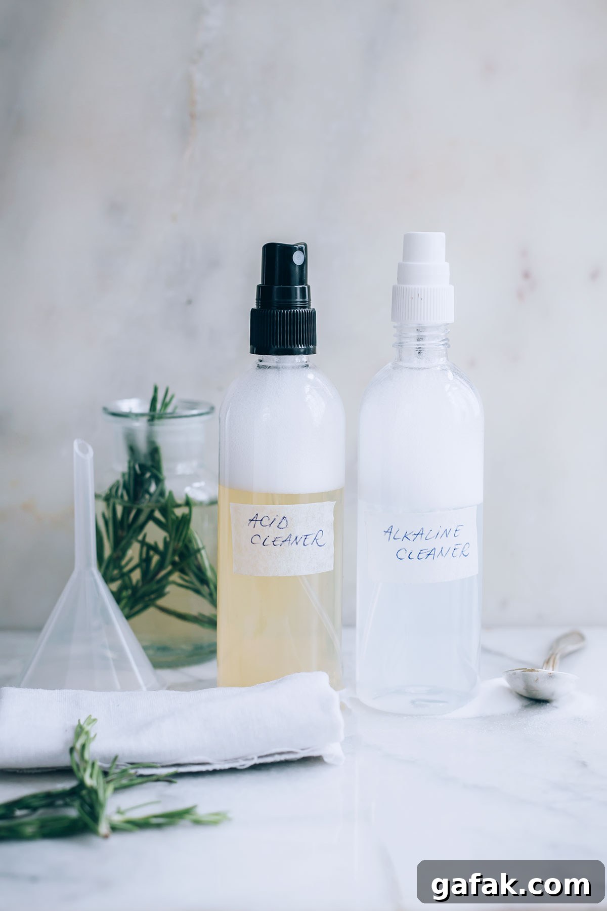 Acidic versus Alkaline Cleaners